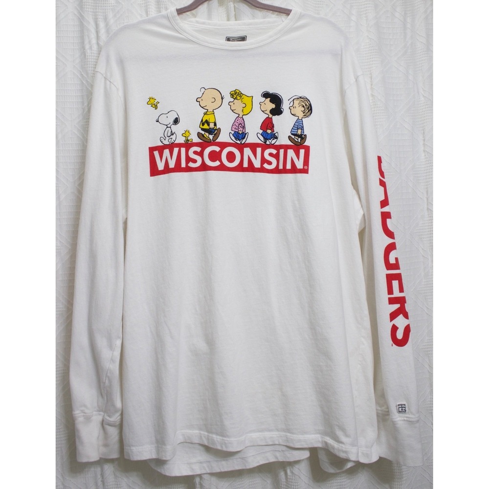 Wisconsin Badgers Peanuts Charlie Brown Long Sleeve White T‎ Shirt Women's XL